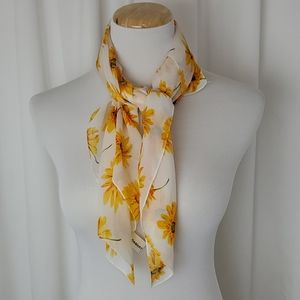 Damart Yellow Daisy Scarf Made in Italy